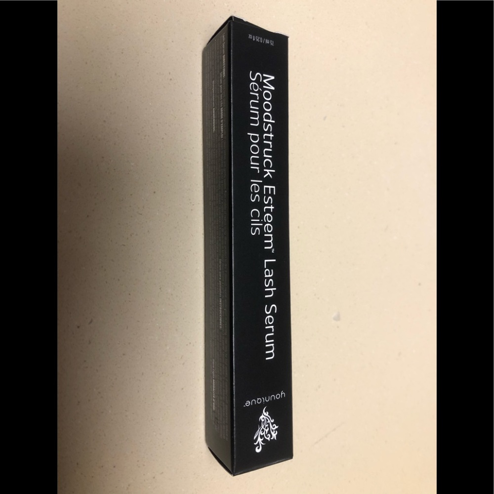 Younique lash serum